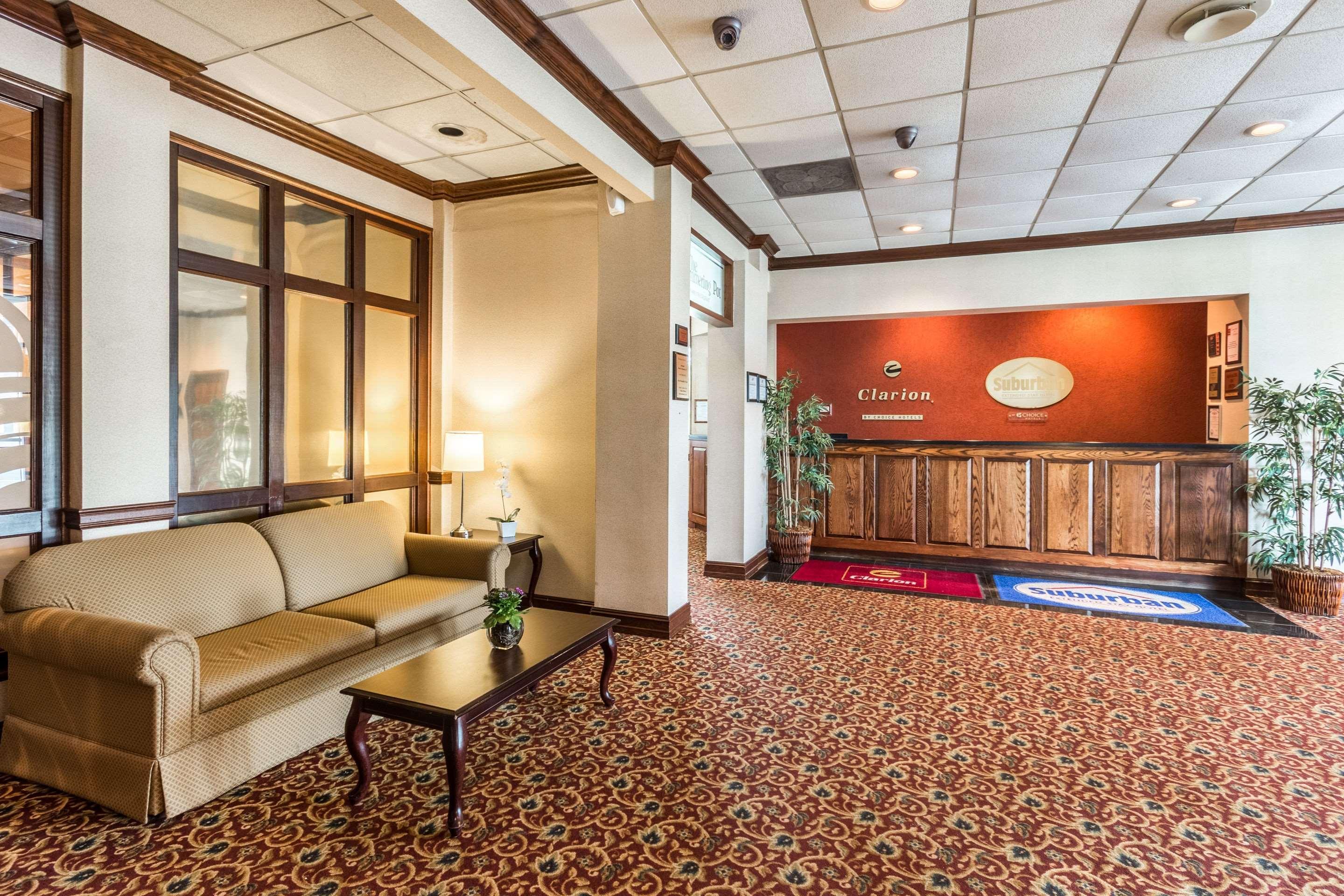 Suburban Extended Stay Hotel Fairmont Exterior foto